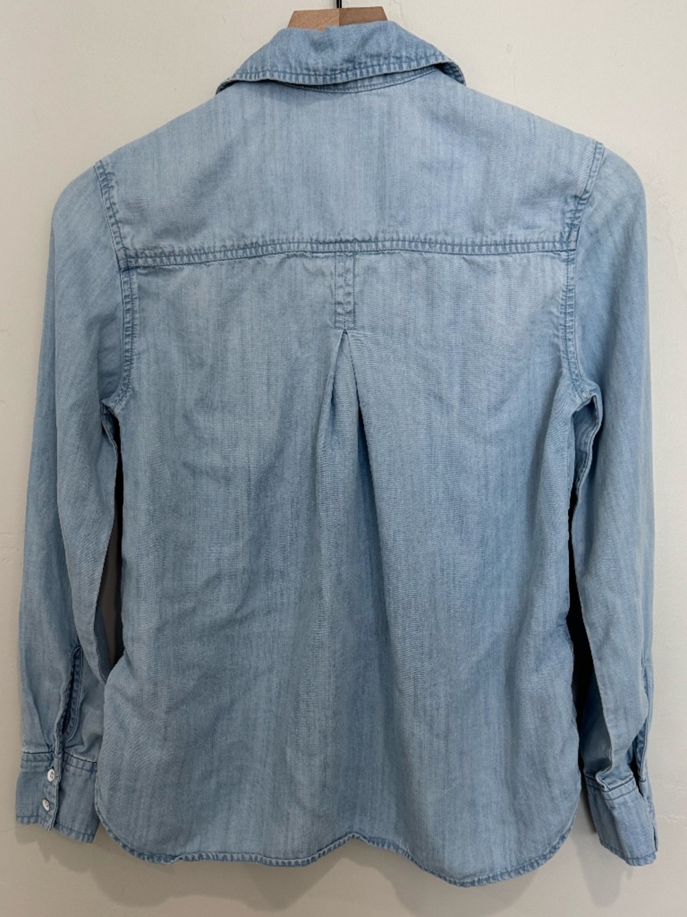 Anthropologie Cloth & Stone Chambre Button Down Size XS Fringe Detail - Picture 5 of 7